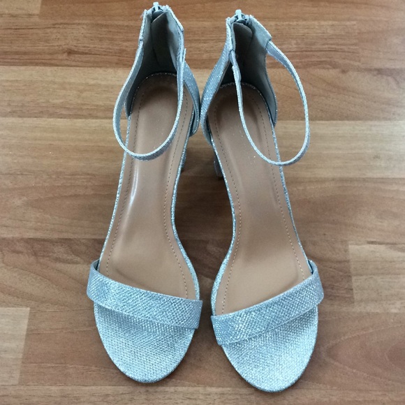 TOP Moda Shoes - Silver Sandals